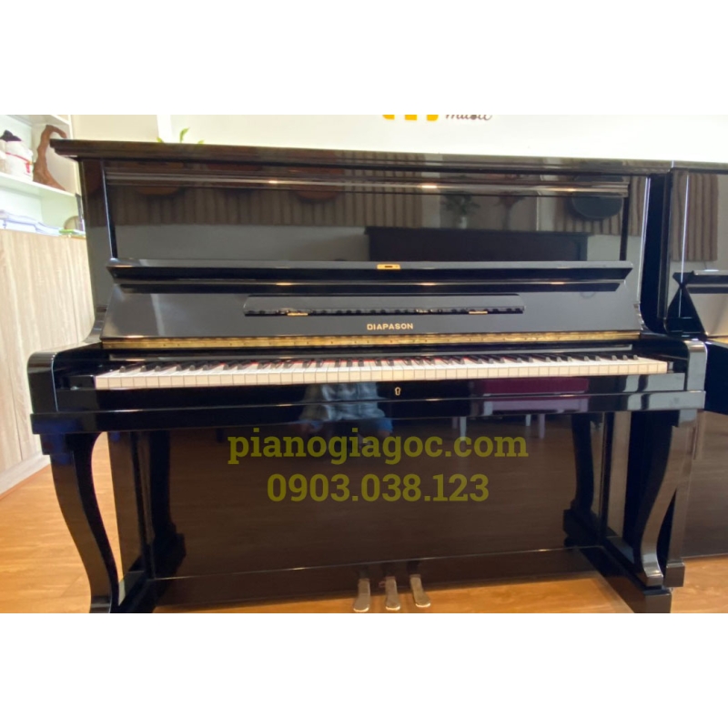 Piano Upright Diapason 125E