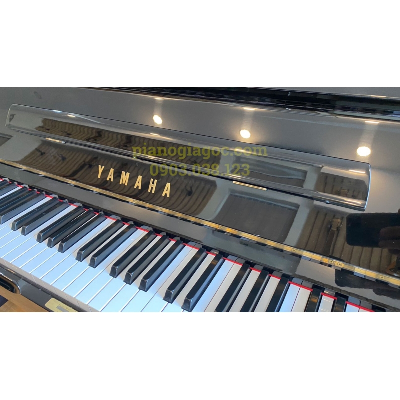 Đàn Piano Yamaha U2M