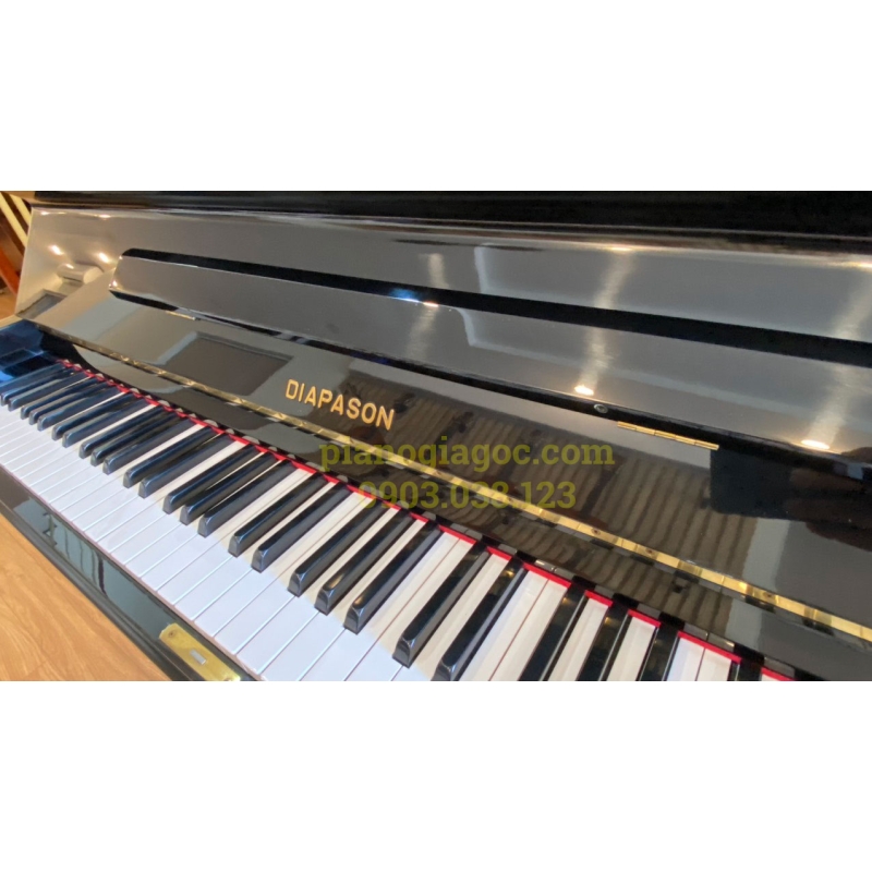 Piano Upright Diapason 125E