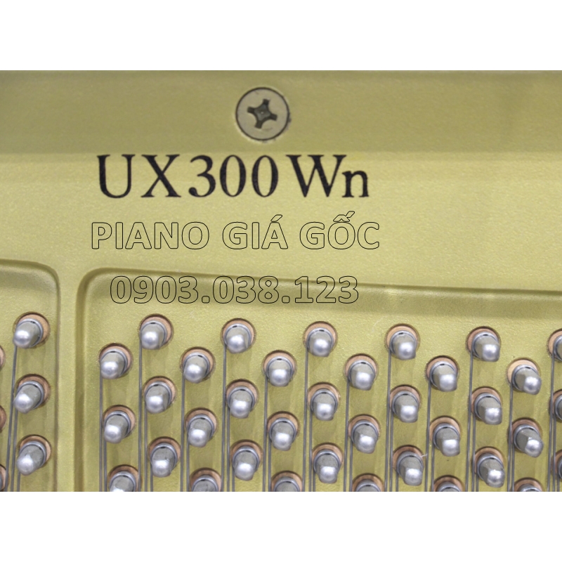 Đàn Piano Upright Yamaha W303Wn năm 1996